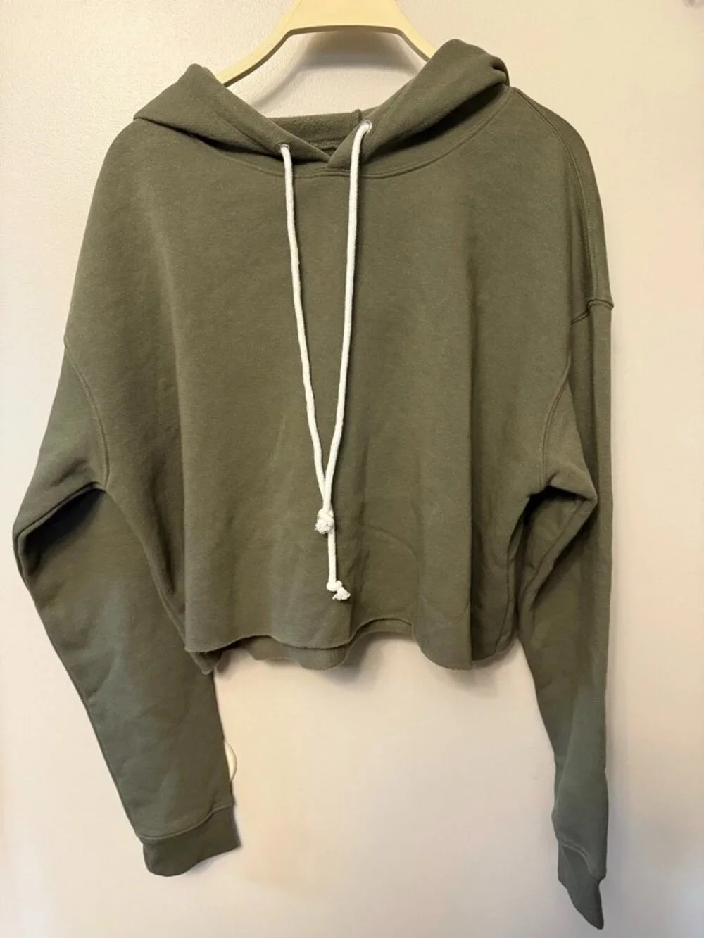 Wild Fable Olive Green Cropped Sweatshirt XL - Picture 1 of 4